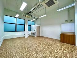 Hexacube (D14), Office #610073501